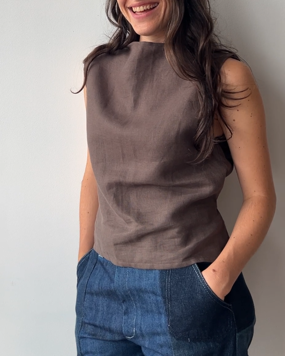 Cowl neck top à boucle marron